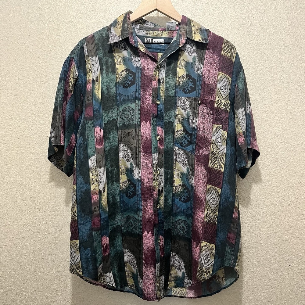 Vintage‎ Alvin Men's S Men's 100% Silk Button Down Short Sleeve Shirt